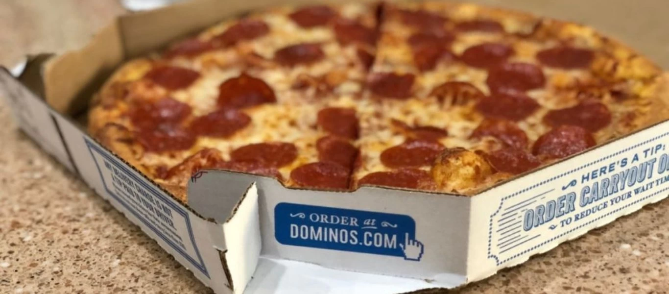 Domino's: Λανσάρει το delivery πίτσας με ρομπότ της εταιρίας Nuro (βίντεο)